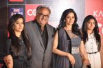 Sridevi, Boney Kapoor, Jhanvi Kapoor, Khushi Kapoor at CCL red carpet in Mumbai on 19th Jan 2013 (48).JPG